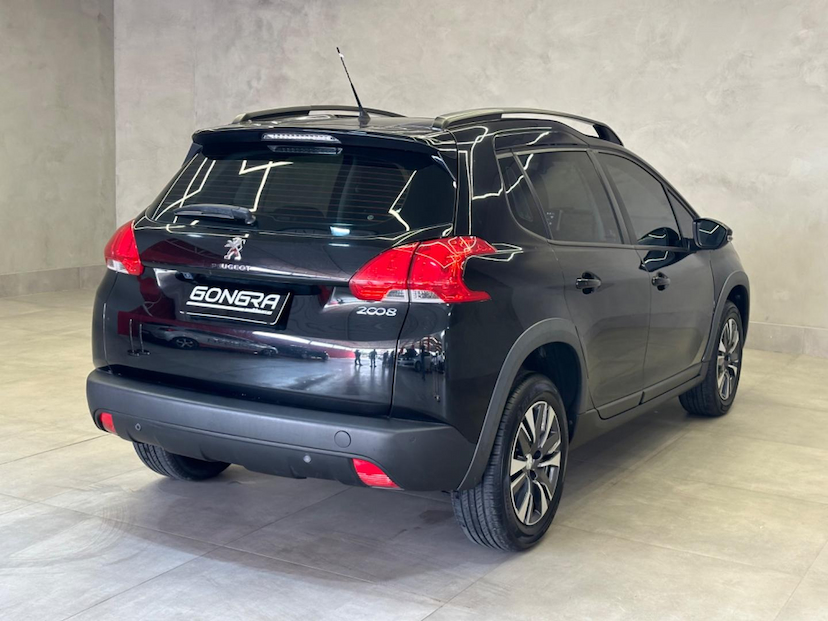 Foto do veículo PEUGEOT 2008  GRF THP AT 2021 47.631 KM 86.900,00