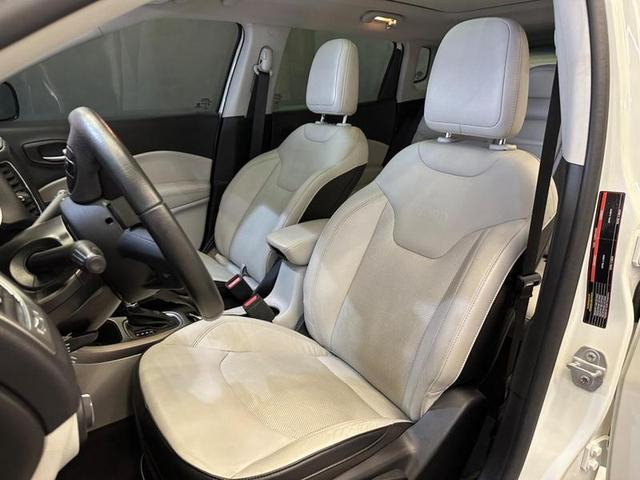 Foto do veículo JEEP COMPASS  LONGITUDE F 2019 55.334 KM 106.900,00