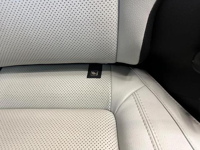 Foto do veículo JEEP COMPASS  LONGITUDE F 2019 55.334 KM 106.900,00