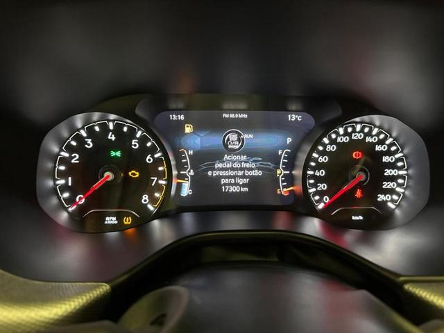 Foto do veículo JEEP COMPASS  LONG TF 2023 17.293 KM 146.900,00