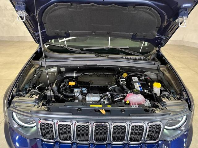 Foto do veículo JEEP RENEGADE  LONGITUDE T270 1.3 TB 4X2 FLEX AUT 2024 10.700 KM 134.900,00