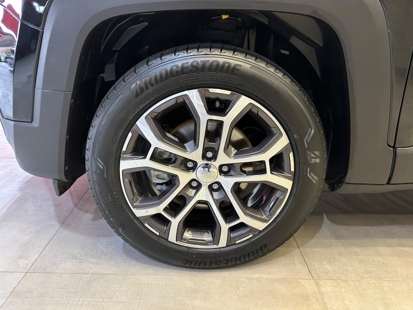 Foto do veículo JEEP RENEGADE  LONGITUDE T270 1.3 TB 4X2 FLEX AUT 2022 37.540 KM 109.900,00