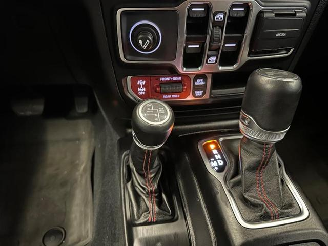 Foto do veículo JEEP WRANGLER  RUBICON 2.0 TURBO 4X4 4P AUT. 2022 4.675 KM 429.900,00