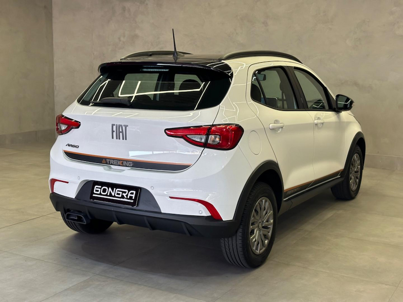 Foto do veículo FIAT ARGO  TREKKING 1.3 2022 89.603 KM 71.900,00