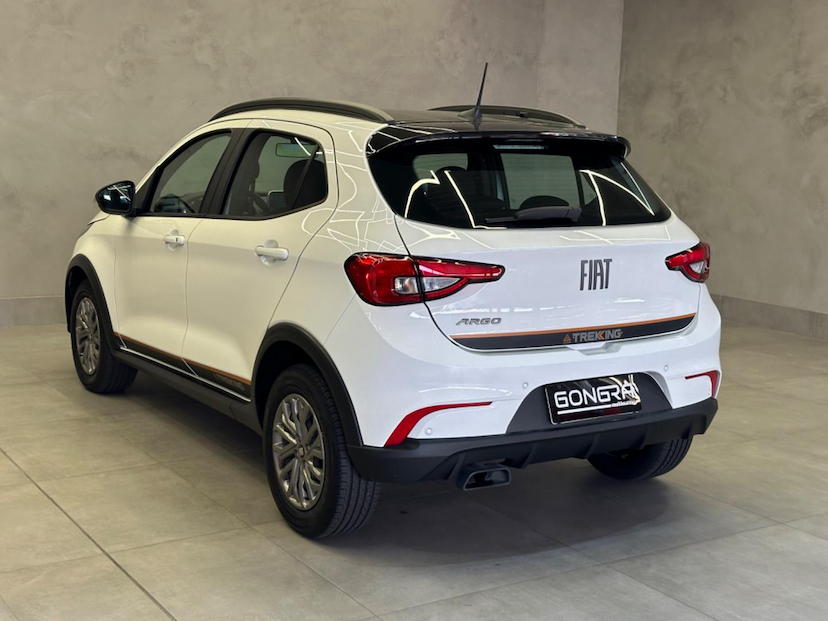 Foto do veículo FIAT ARGO  TREKKING 1.3 2022 89.603 KM 71.900,00