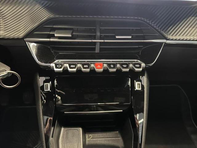 Foto do veículo PEUGEOT 208  STYLE 1.0 FLEX 6V 5P MEC 2024 25.725 KM 82.900,00