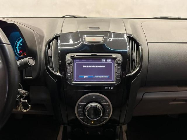 Foto do veículo CHEVROLET S10 S-10 LTZ 2.8 FLEXPOWER 4X4 CD MEC 2015 73.693 KM 105.900,00