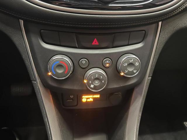 Foto do veículo CHEVROLET TRACKER  LT 1.4 TURBO 16V FLEX 4X2 AUT. 2018 84.975 KM 81.900,00