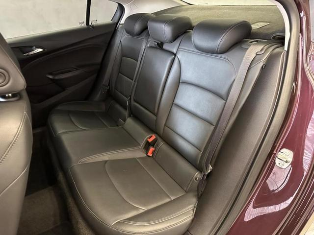 Foto do veículo CHEVROLET CRUZE  1.4 TURBO LT 16V FLEX 4P AUT 2019 31.685 KM 94.900,00