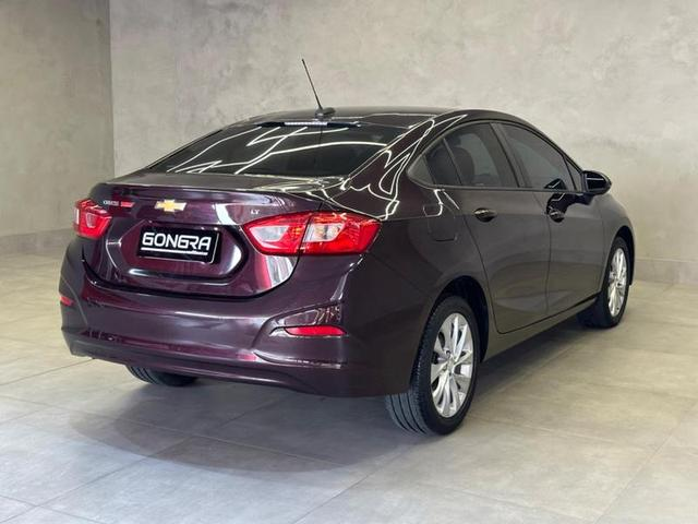 Foto do veículo CHEVROLET CRUZE  1.4 TURBO LT 16V FLEX 4P AUT 2019 31.685 KM 94.900,00