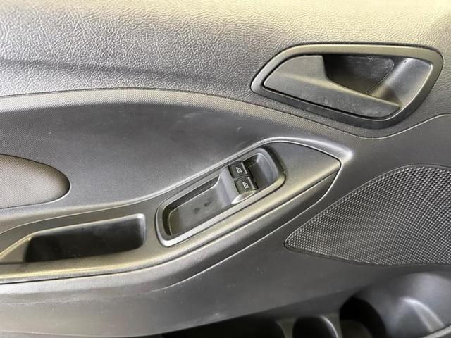 Foto do veículo FORD KA  1.0 SE 12V FLEX 4P MANUAL 2017 103.495 KM 43.900,00