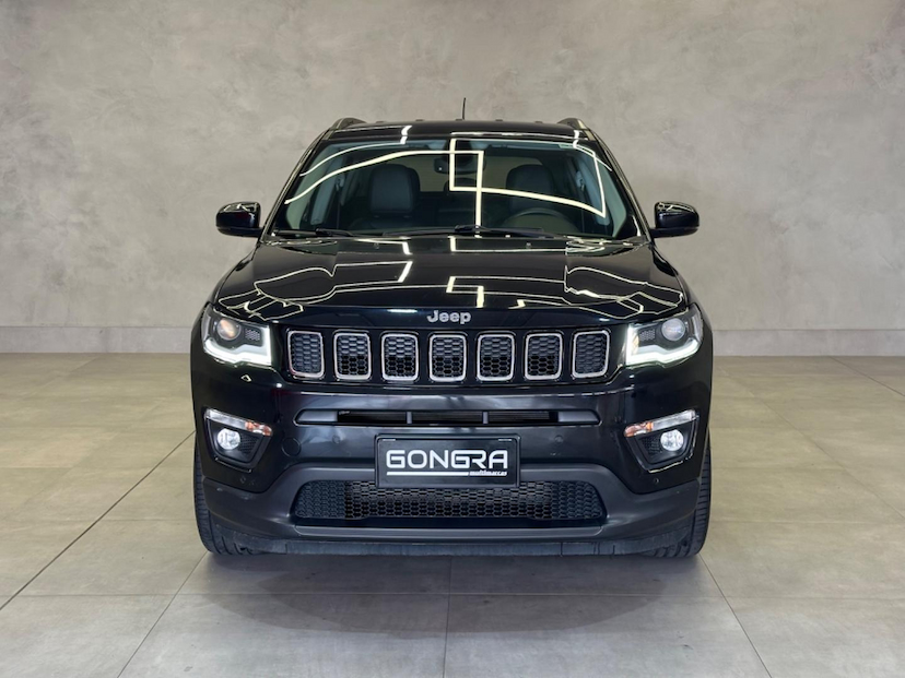 Foto do veículo JEEP COMPASS  LONGITUDE 2.0 FLEX 16V AUT 2020 60.067 KM 104.900,00