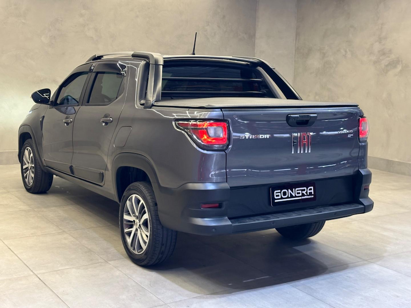 Foto do veículo FIAT STRADA  VOLCANO 1.3 FLEX 8V CD AUT. 2023 33.584 KM 114.900,00