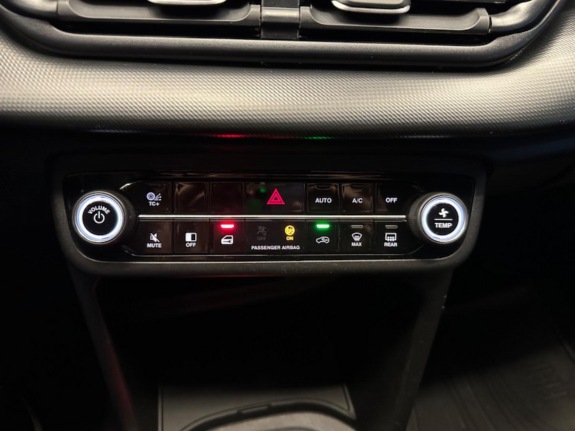 Foto do veículo FIAT PULSE  DRIVE AT 2024 21.750 KM 99.900,00
