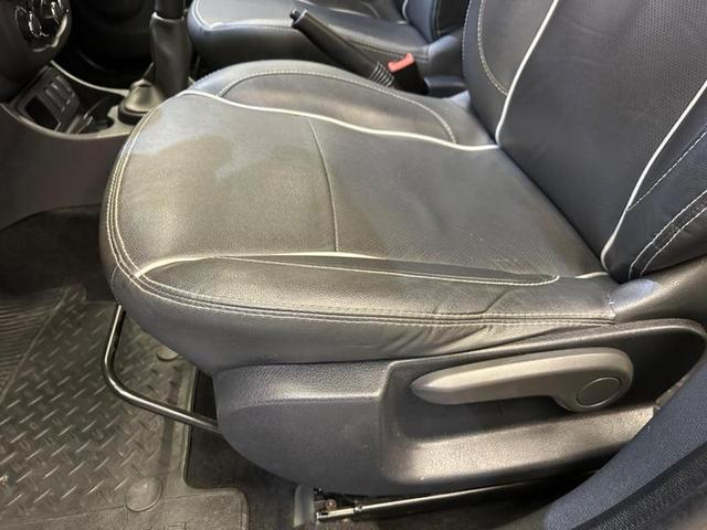 Foto do veículo RENAULT DUSTER OROCH  DYNA. 1.6 HI-FLEX 16V MEC 2016 55.546 KM 74.900,00