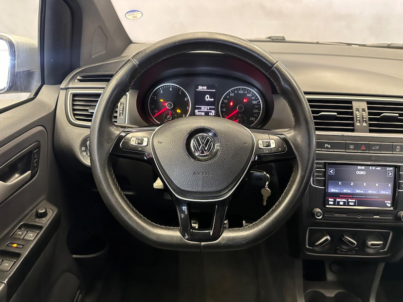 Foto do veículo VOLKSWAGEN CROSSFOX  1.6 16V 2018 123.674 KM 59.900,00