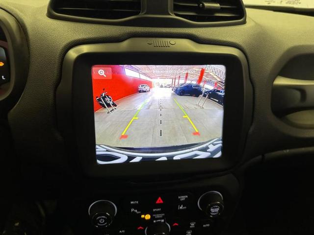 Foto do veículo JEEP RENEGADE  LONGITUDE T270 1.3 TB 4X2 FLEX AUT 2023 36.913 KM 114.900,00