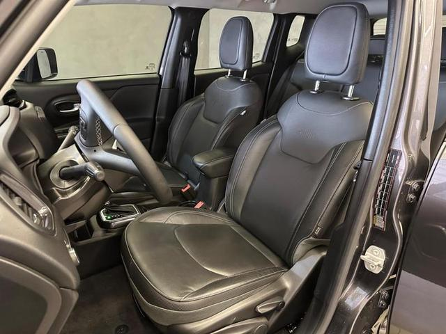 Foto do veículo JEEP RENEGADE  LONGITUDE T270 1.3 TB 4X2 FLEX AUT 2023 36.913 KM 114.900,00