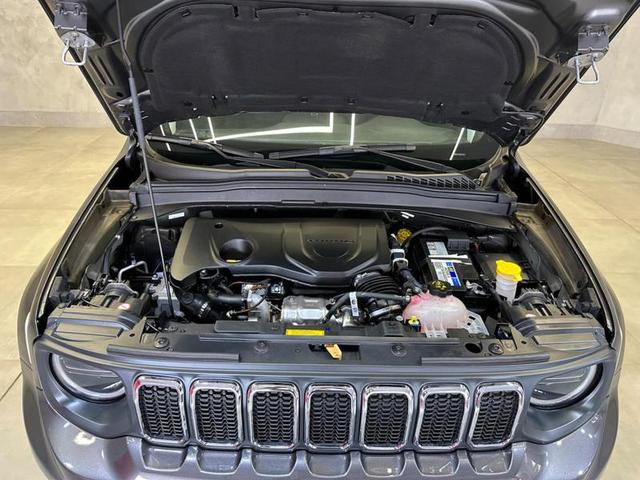Foto do veículo JEEP RENEGADE  LONGITUDE T270 1.3 TB 4X2 FLEX AUT 2023 36.913 KM 114.900,00