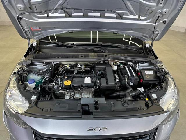 Foto do veículo PEUGEOT 208  LIKE MT 2023 75 KM 69.900,00