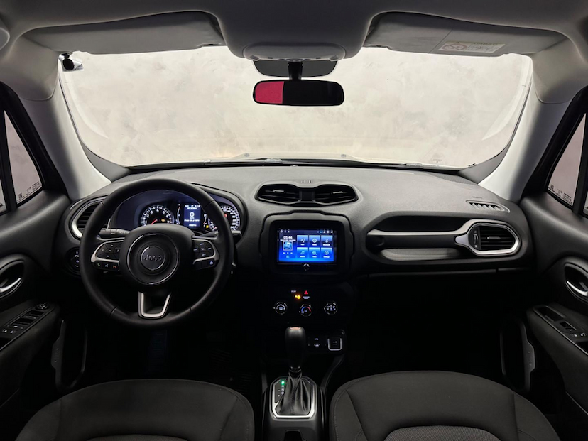 Foto do veículo JEEP RENEGADE  SPORT 1.8 4X2 FLEX 16V AUT. 2019 59.254 KM 78.900,00
