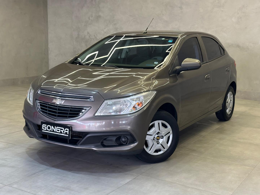 Foto do veículo CHEVROLET ONIX  1.0MT LT 2014 119.413 KM 42.900,00