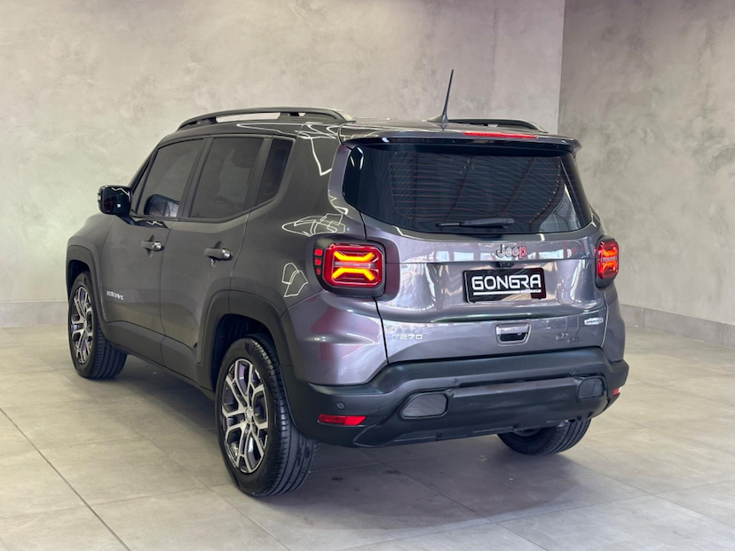 Foto do veículo JEEP RENEGADE  LONGITUDE T270 1.3 TB 4X2 FLEX AUT 2024 24.542 KM 121.900,00