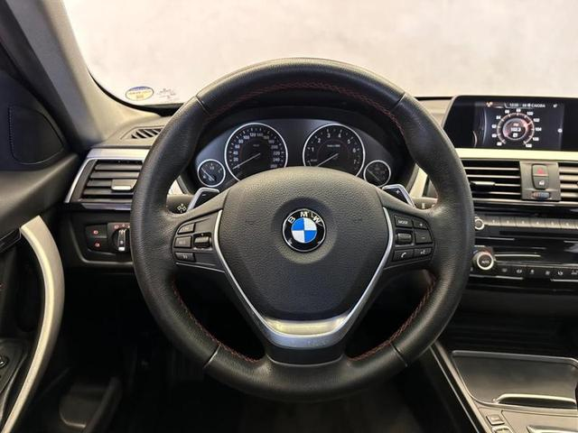 Foto do veículo BMW 320I  ACTIVE FLEX 2017 81.575 KM 125.900,00