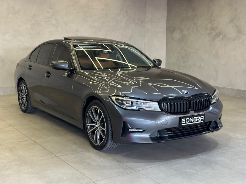 Foto do veículo BMW 320I 320 SPORT GP 184 CV 2022 10.579 KM 248.900,00
