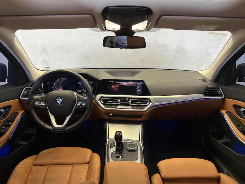 Foto do veículo BMW 320I 320 SPORT GP 184 CV 2022 10.579 KM 248.900,00