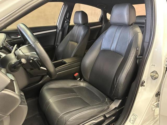 Foto do veículo HONDA CIVIC  EX CVT 2017 88.653 KM 104.900,00
