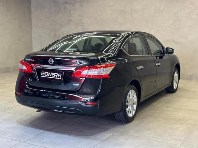 Foto do veículo NISSAN SENTRA NISSAN  20SV CVT 2014 104.097 KM 52.900,00
