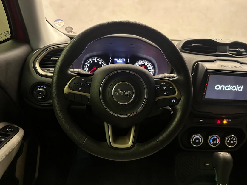Foto do veículo JEEP RENEGADE  1.8 16V FLEX LONGITUDE 4P AUTOMATICO 2018 64.619 KM 79.900,00