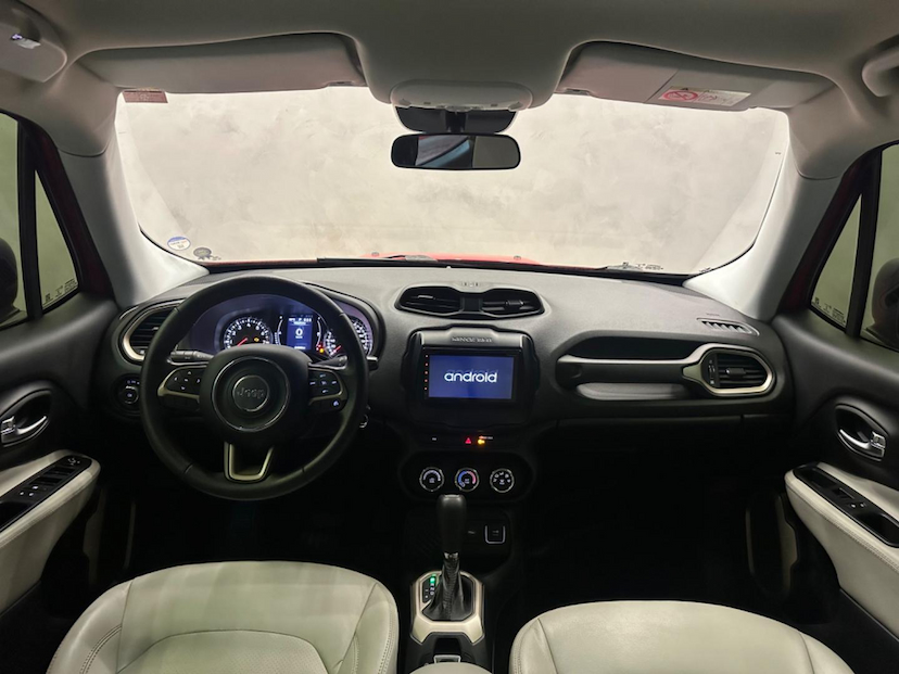 Foto do veículo JEEP RENEGADE  1.8 16V FLEX LONGITUDE 4P AUTOMATICO 2018 64.619 KM 79.900,00