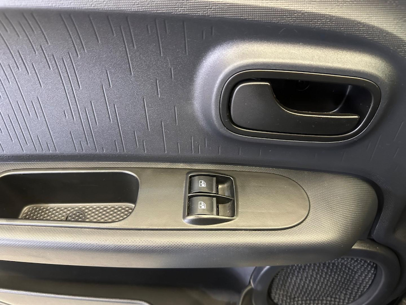Foto do veículo FIAT MOBI  LIKE 2023 57.238 KM 51.900,00