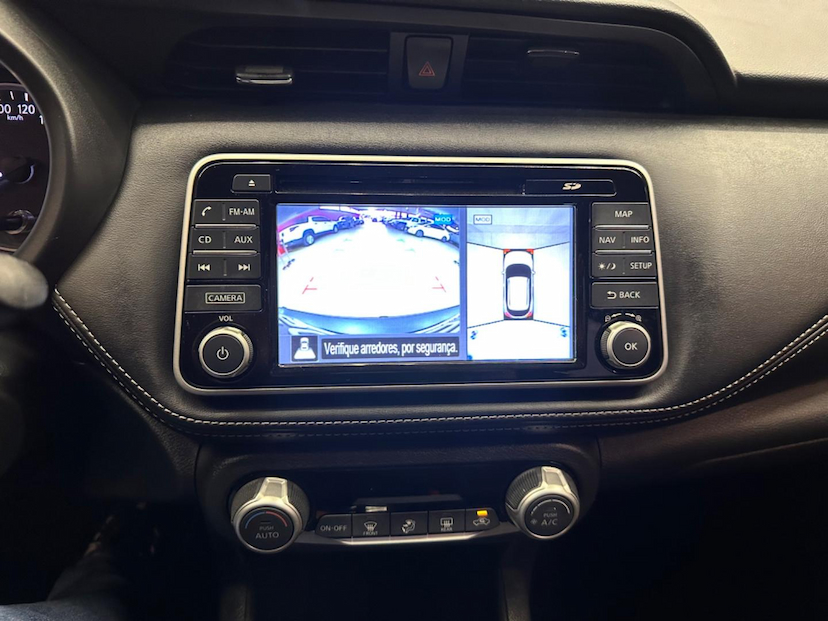 Foto do veículo NISSAN KICKS  SL CVT 2017 73.800 KM 83.900,00