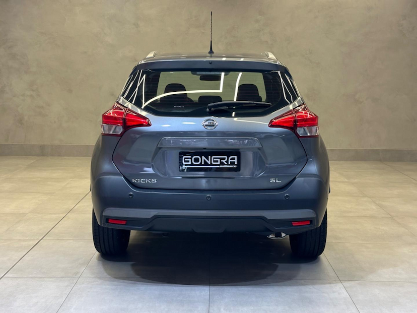 Foto do veículo NISSAN KICKS  SL CVT 2017 73.800 KM 83.900,00