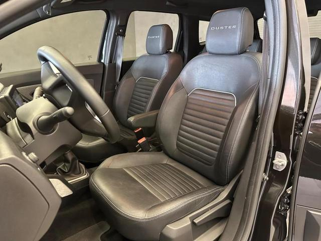 Foto do veículo RENAULT DUSTER  ICO16 CVT 2021 48.270 KM 91.900,00