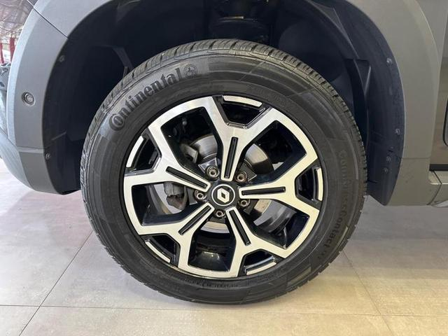 Foto do veículo RENAULT DUSTER  ICO16 CVT 2021 48.270 KM 91.900,00