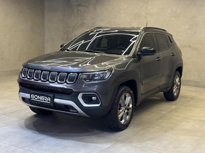 Foto do veículo JEEP COMPASS  LONG TD 2023 8.459 KM 175.900,00