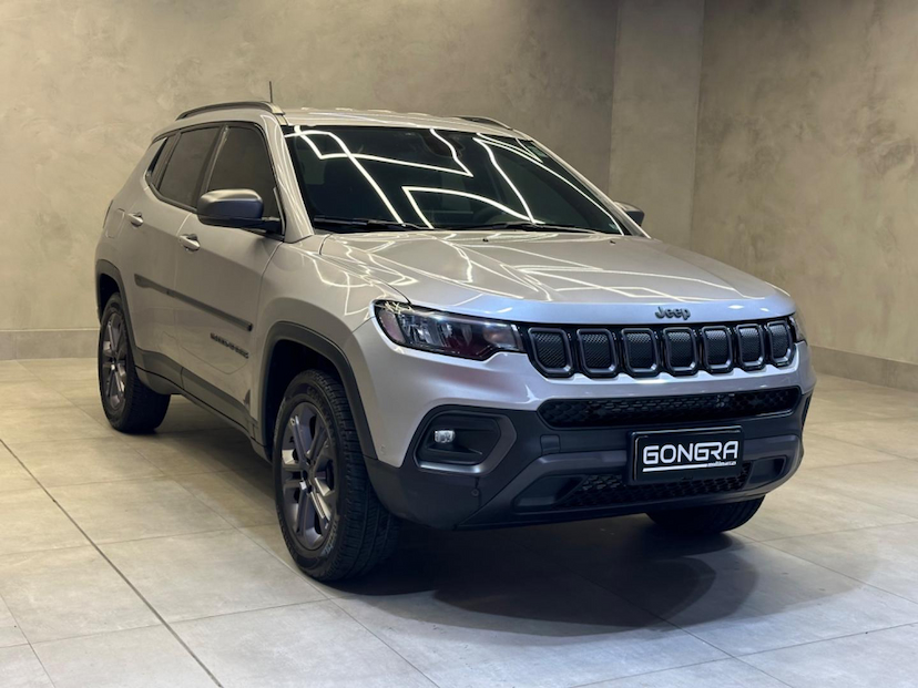 Foto do veículo JEEP COMPASS  LONGITUDE 2.0 4X4 DIES. 16V AUT 2022 43.691 KM 144.900,00