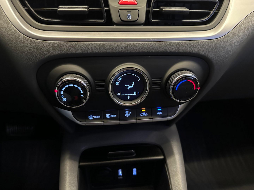 Foto do veículo HYUNDAI HB20S  EVOLUTION 1.0 TB FLEX 12V AUT. 2021 51.069 KM 79.900,00