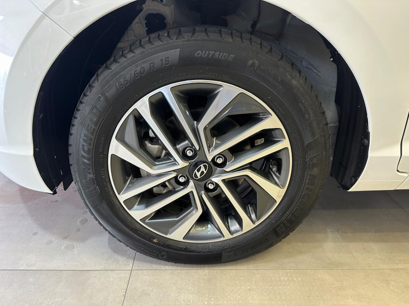 Foto do veículo HYUNDAI HB20S  EVOLUTION 1.0 TB FLEX 12V AUT. 2021 51.069 KM 79.900,00