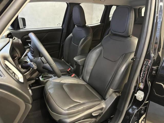 Foto do veículo JEEP RENEGADE  LNGTD AT 2020 65.503 KM 82.900,00