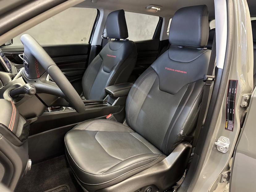 Foto do veículo JEEP COMPASS  TRAILHAWK TD350 2.0 4X4 DIE. AUT. 2023 16.725 KM 189.900,00