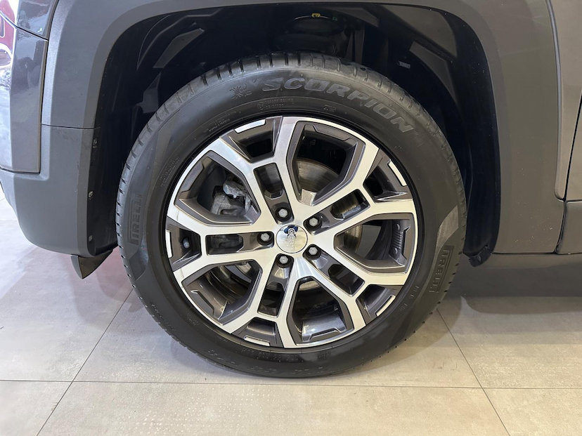 Foto do veículo JEEP RENEGADE  LONGITUDE T270 1.3 TB 4X2 FLEX AUT 2024 16.900 KM 122.900,00