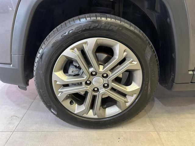 Foto do veículo JEEP COMPASS  LONG TF 2023 13.831 KM 145.900,00