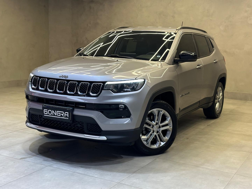 Foto do veículo JEEP COMPASS  LONG TF 2022 24.740 KM 135.900,00