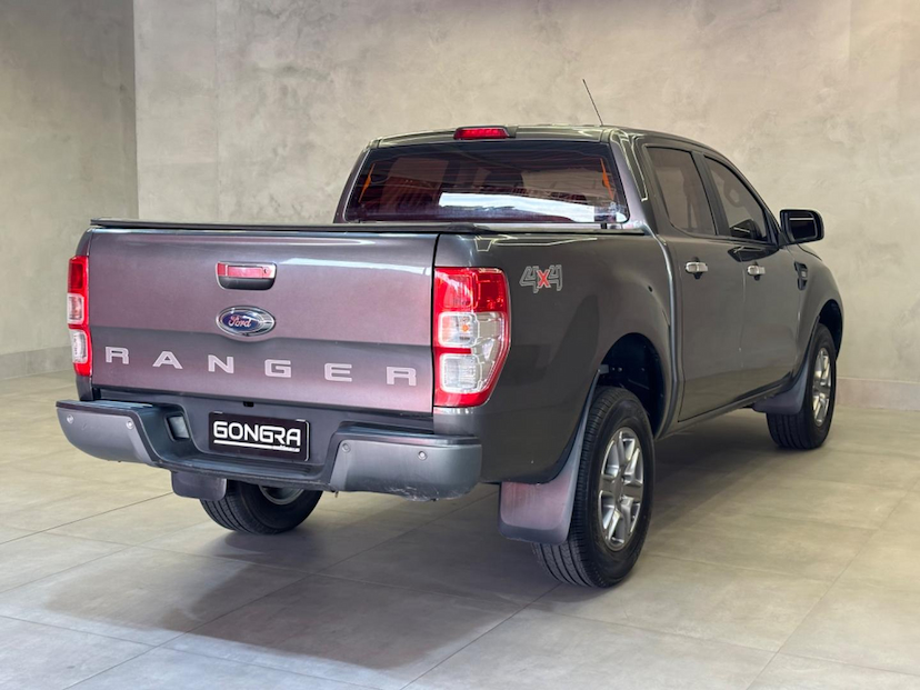 Foto do veículo FORD RANGER  XLSCD4 22C 2019 62.300 KM 129.900,00