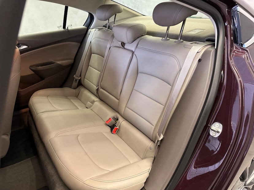 Foto do veículo CHEVROLET CRUZE CHEV  LTZ NB AT 2018 72.105 KM 92.900,00